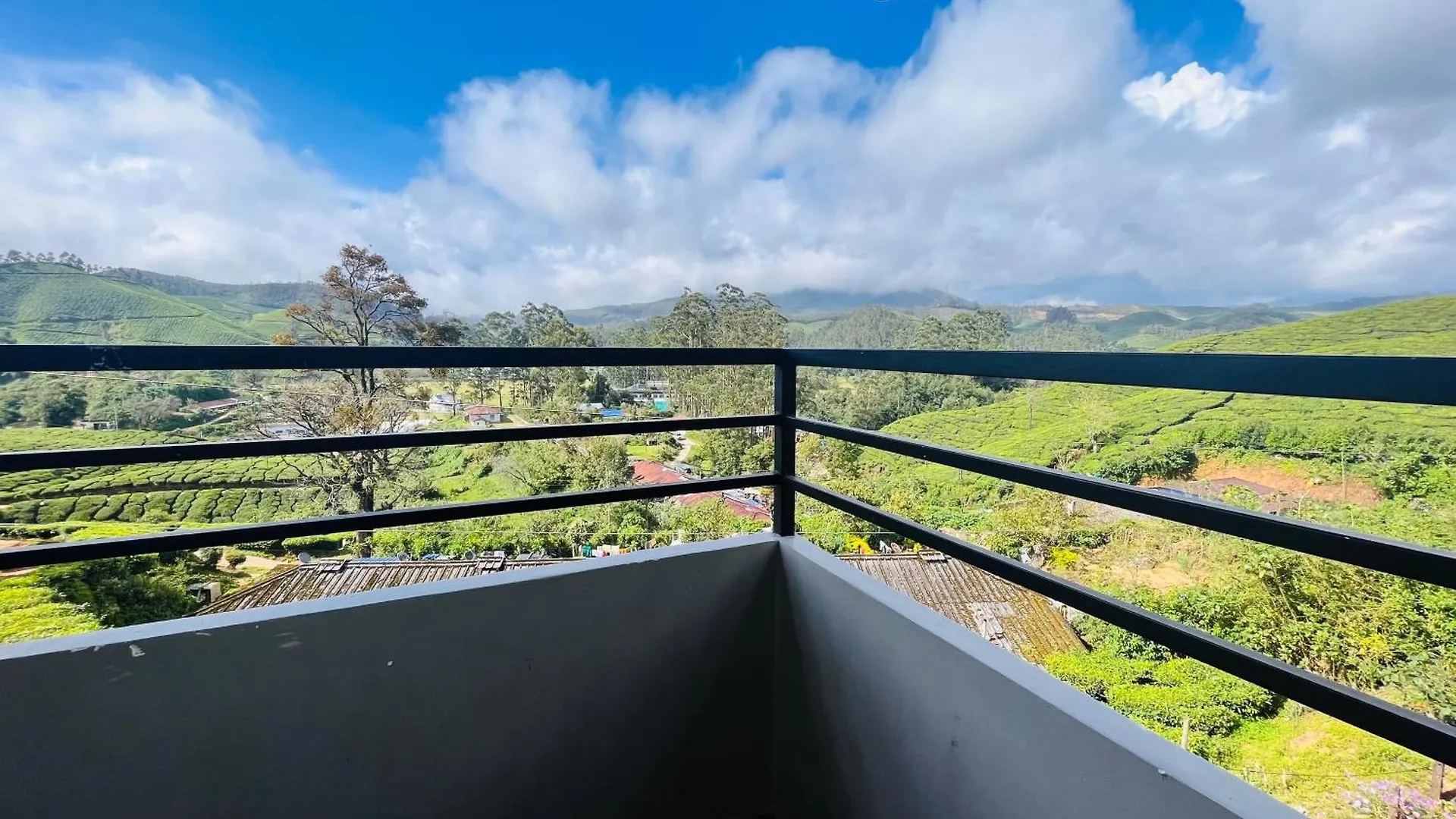 7 Malai Residency Apartment Munnar Homestay