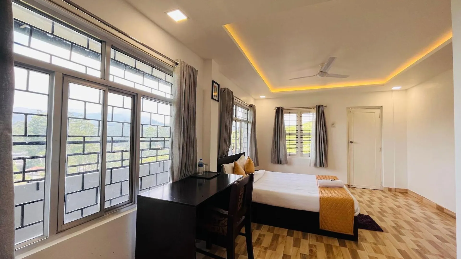 Homestay 7 Malai Residency Apartment Munnar
